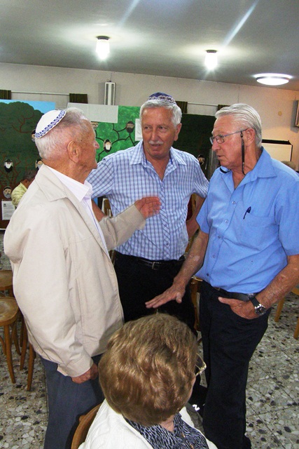 אזכרה שנתית 2013